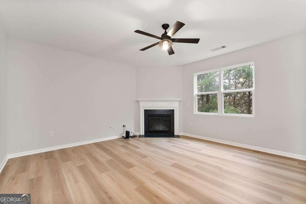 6604 Barker Station Walk Buford, GA 30518  | Single Family