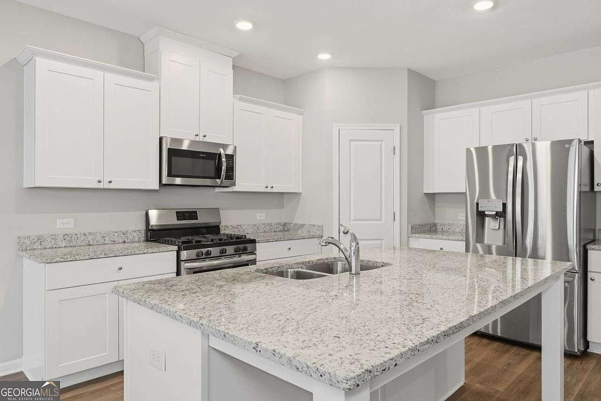 2079 Lanier Harbor Point Buford, GA 30518  | New build