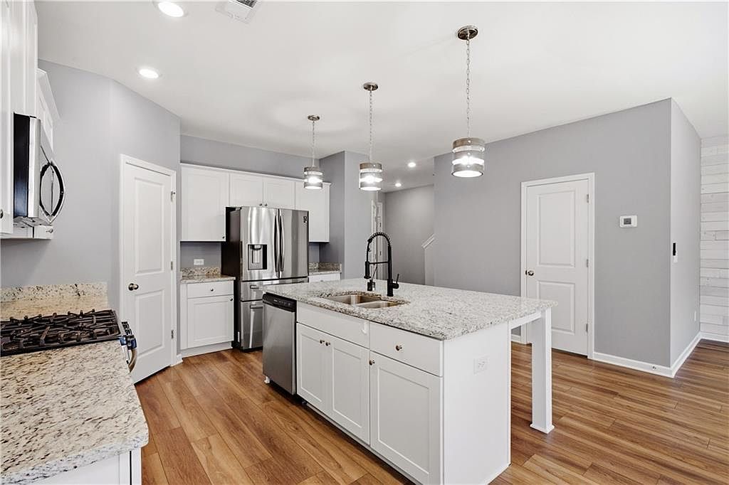 6042 Harbor Landing Dr Buford, GA 30518  | New build