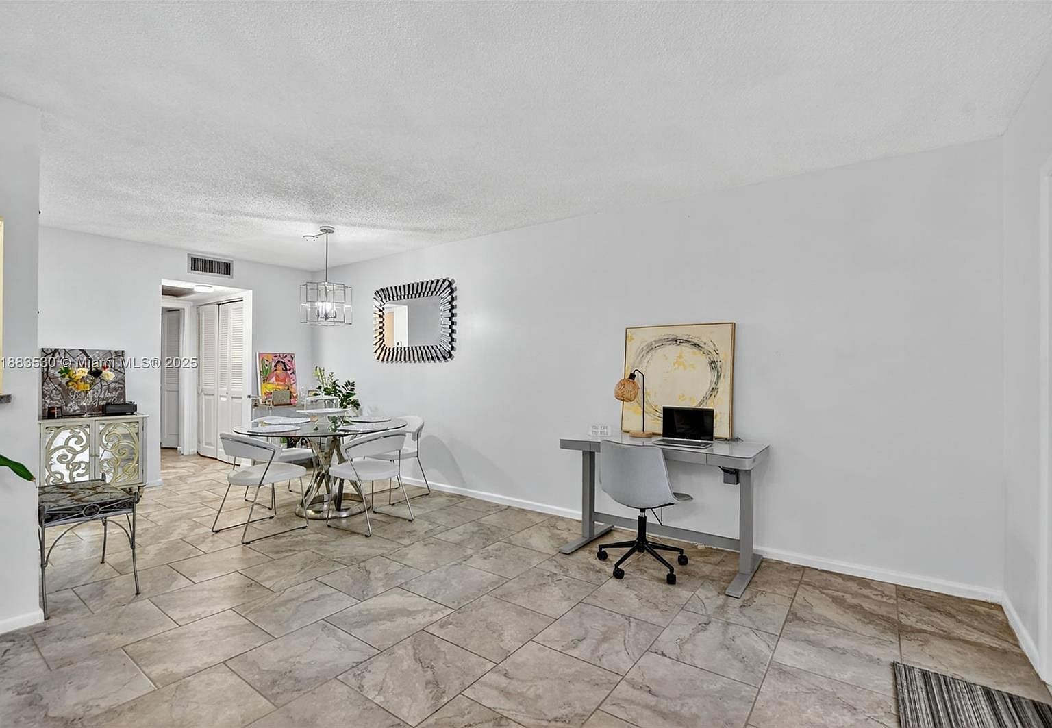 2009 Farnham N #2009 Deerfield Beach, FL 33442  | Condominium