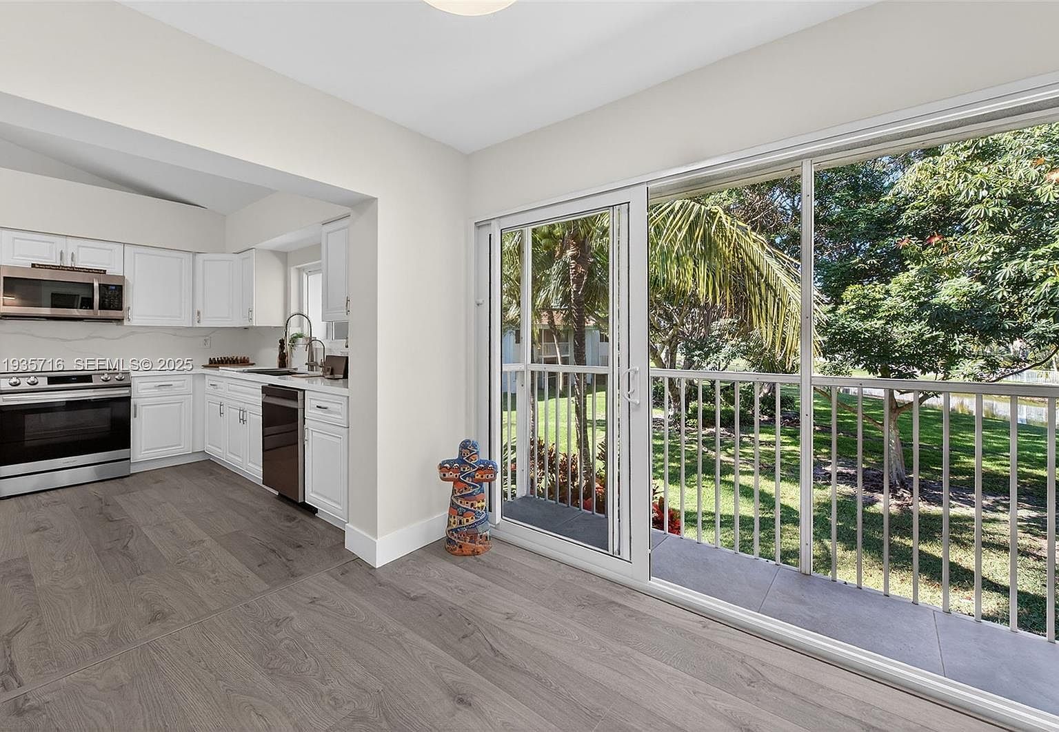 9257 NW 9th Pl #9257 Fort Lauderdale, FL 33324 | Condominium