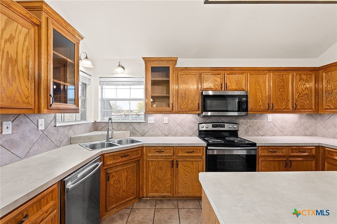 5806 Luxor Dr Killeen, TX 76549 | Single Family