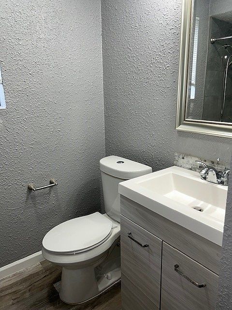 807 Hartsdale Dr Dallas, TX 75211 | Single Family