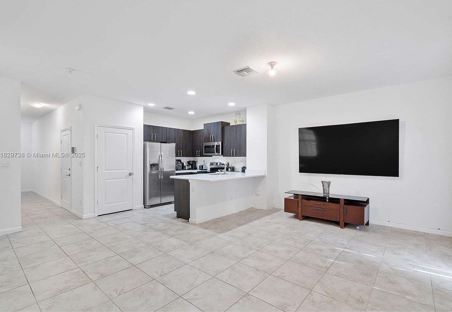 1128 NW 40th Ter Lauderhill, FL 33313  | New build