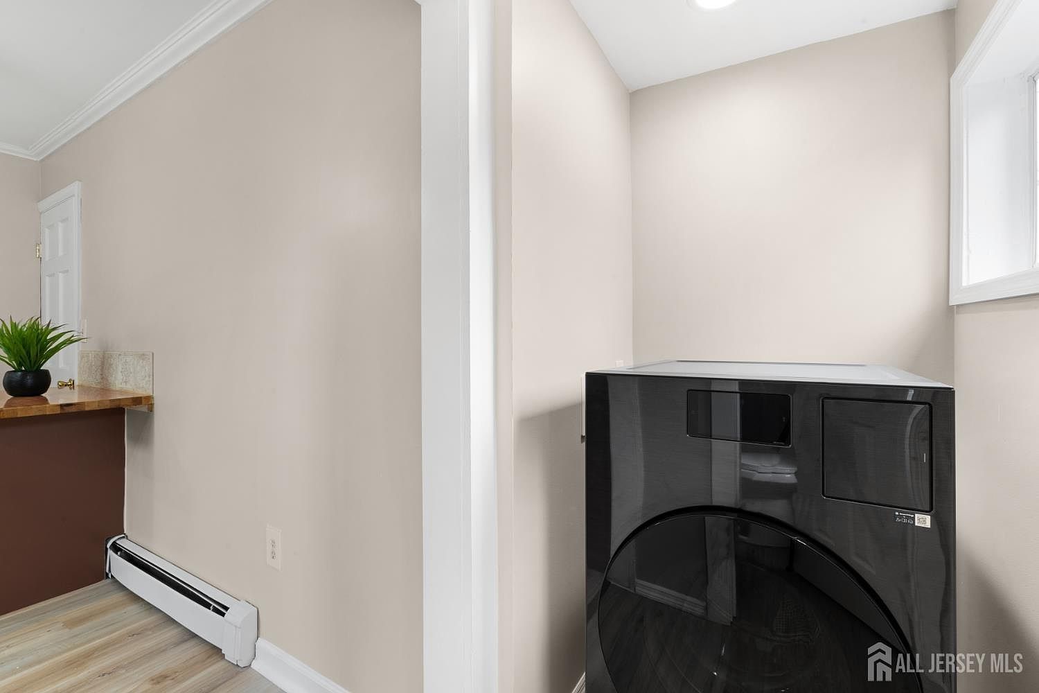 400 Main St Middlesex, NJ 08846  | Single Family