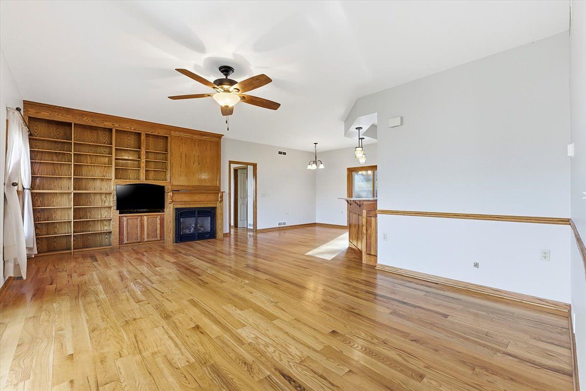 23391 Ellington Ave Glenwood, IA 51534  | Single Family