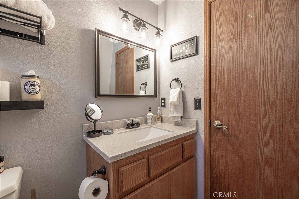 526 Catalina Rd Big Bear Lake, CA 92315  | Single Family