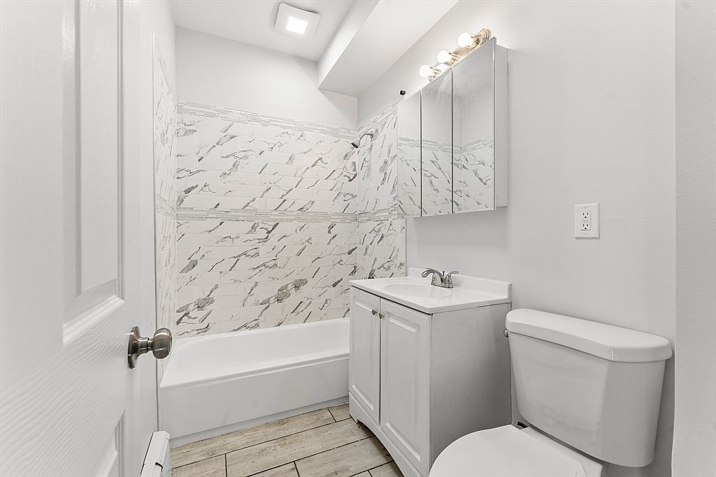 22 Rockville Park Roxbury, MA 02119  | Multi Family