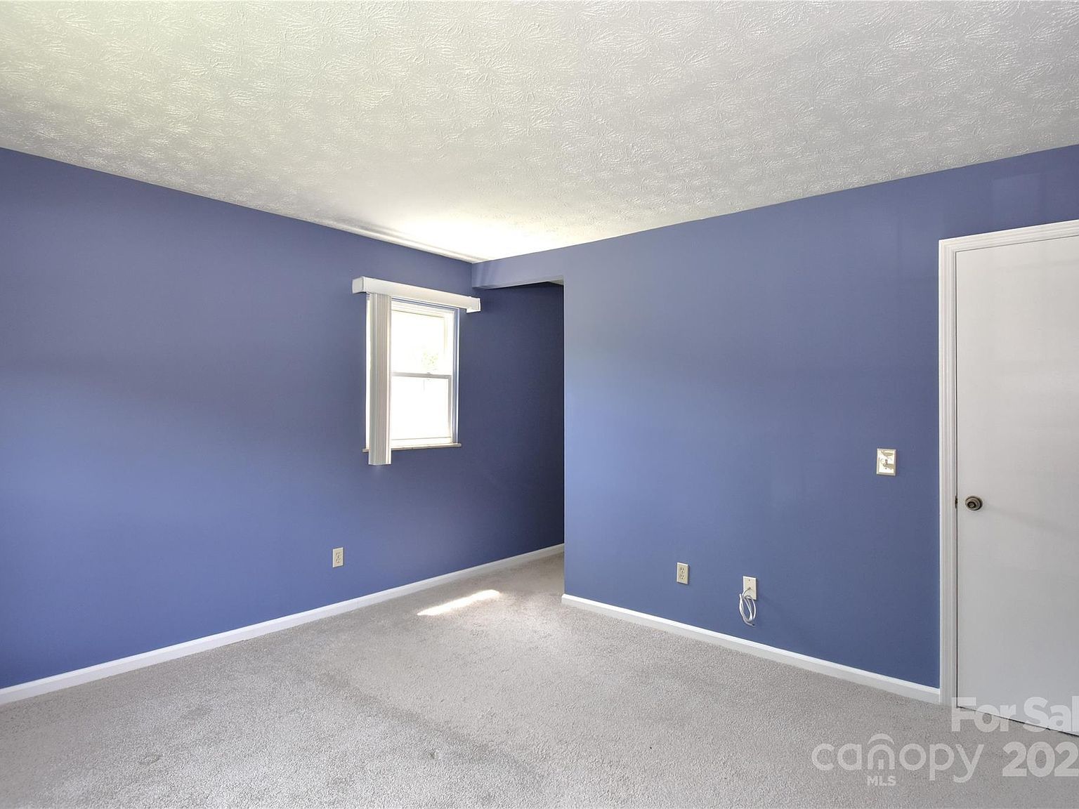 35 Capri Ln APT 11-C Hendersonville, NC 28791  | Condominium