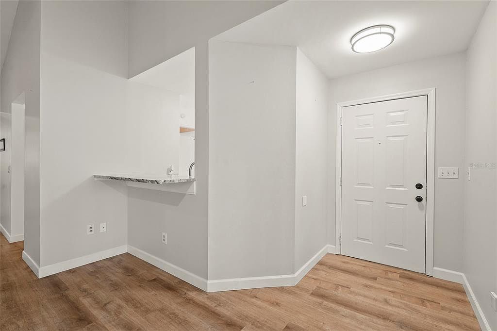 4333 Trails Dr #10-1 Sarasota, FL 34232 | Condominium