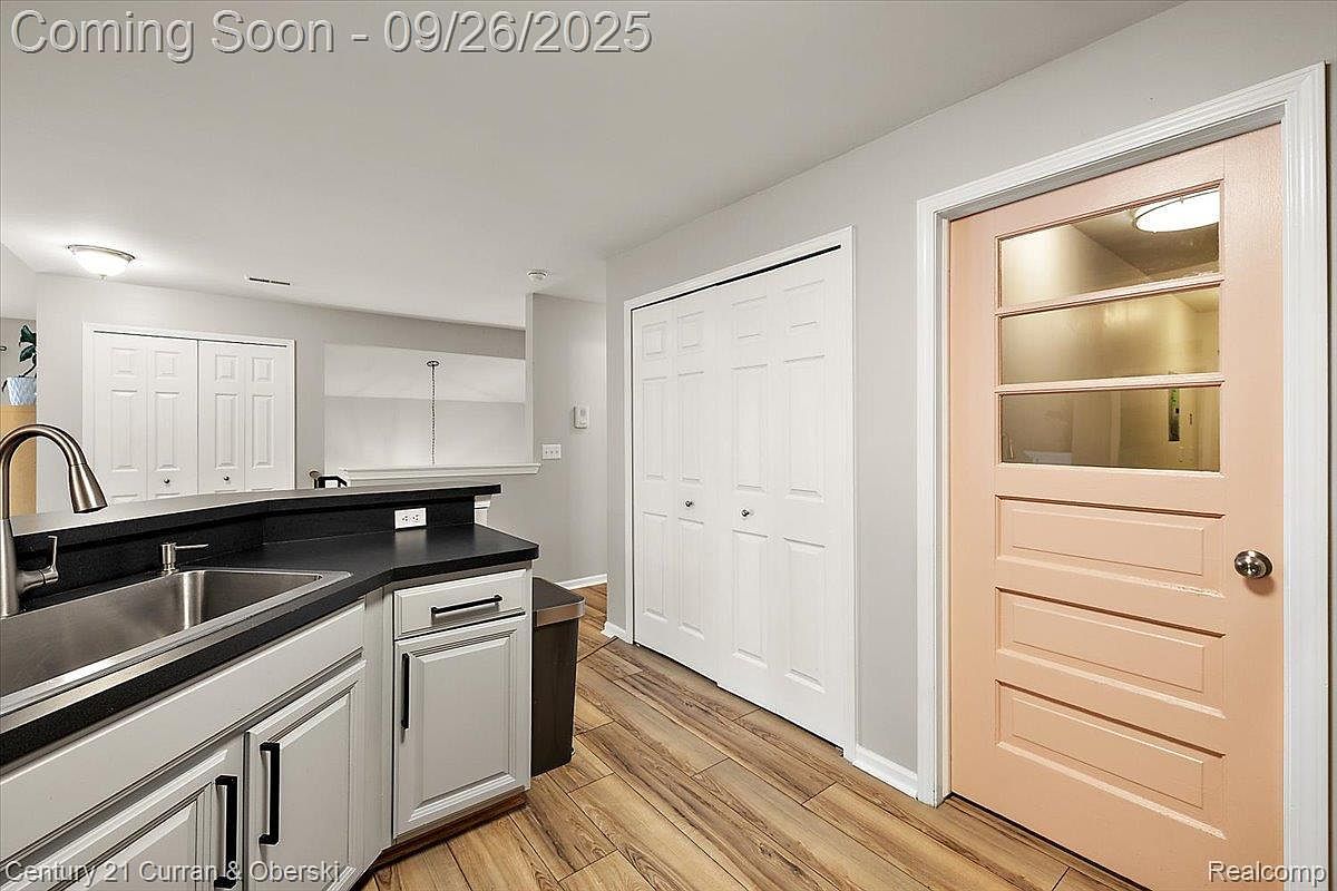 15943 Morningside Northville, MI 48168 | New build