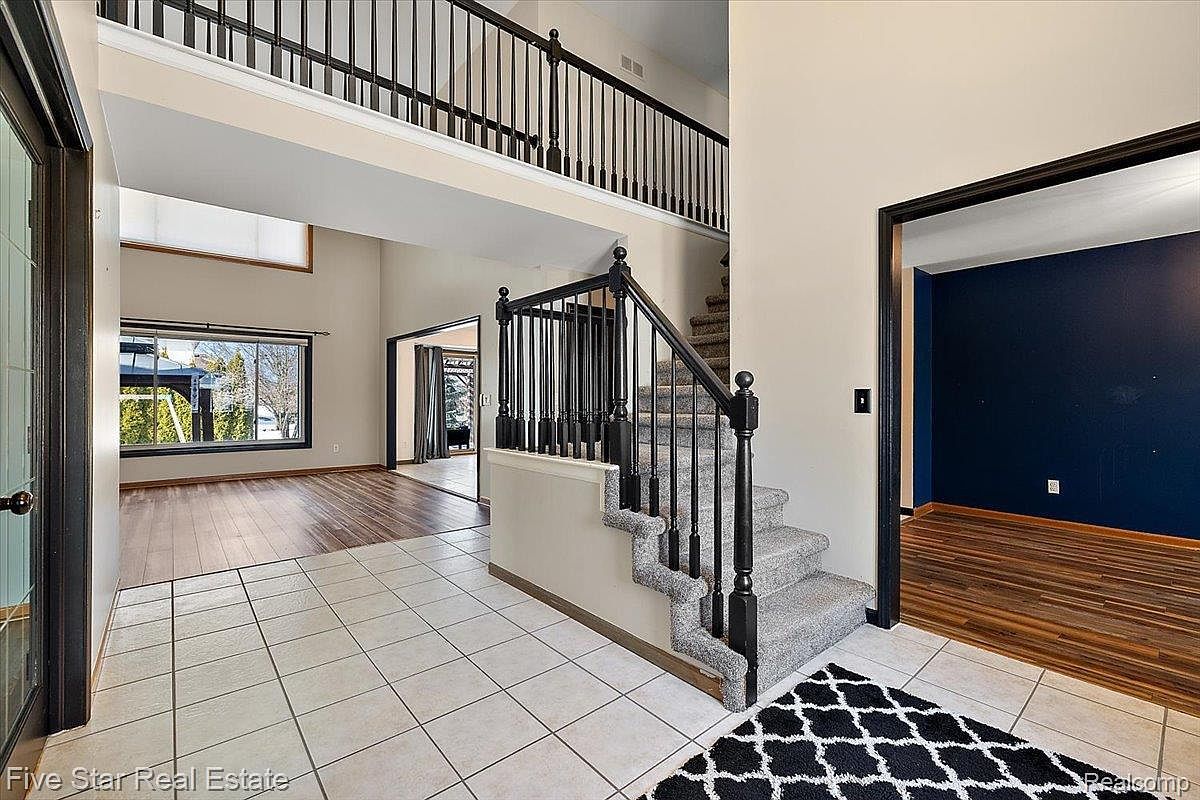 50813 Nagy Ct Macomb, MI 48044  | Single Family