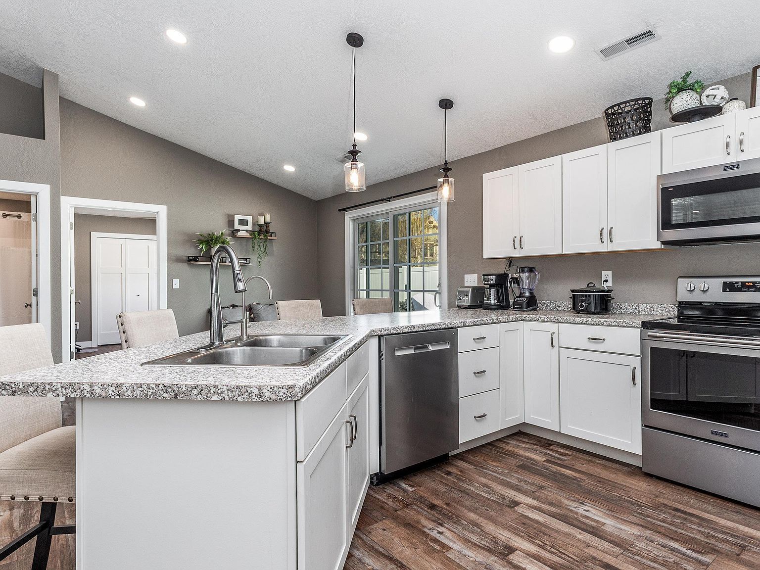 108 Bailey Dr Unit C Manchester, IA 52057  | Condominium