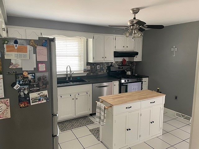 13 Willow Crossing Rd Greensburg, PA 15601 | Single Family