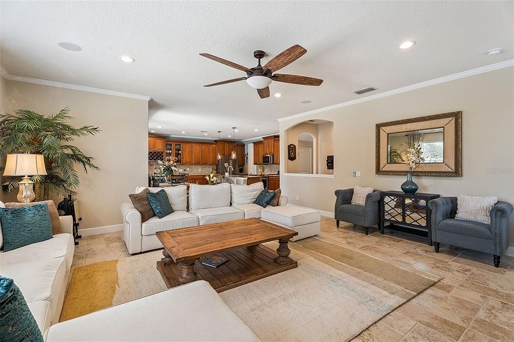 11818 Fiore Dr Orlando, FL 32827 | Single Family