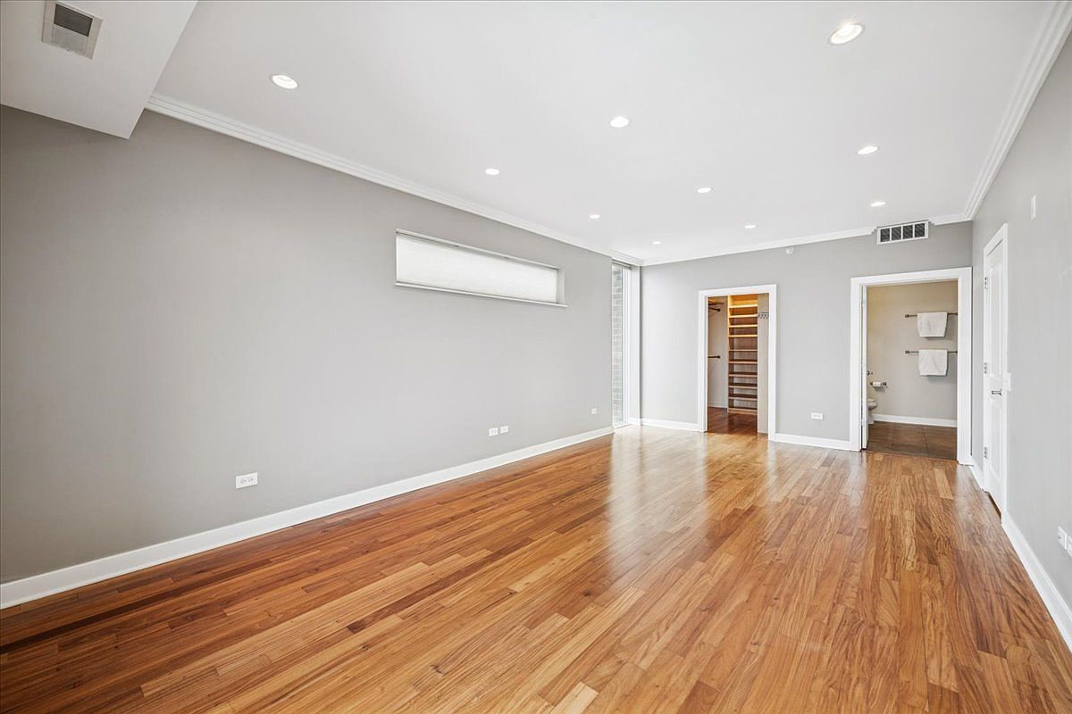 1905 S Wolf Rd APT 607 Hillside, IL 60162  | Condominium