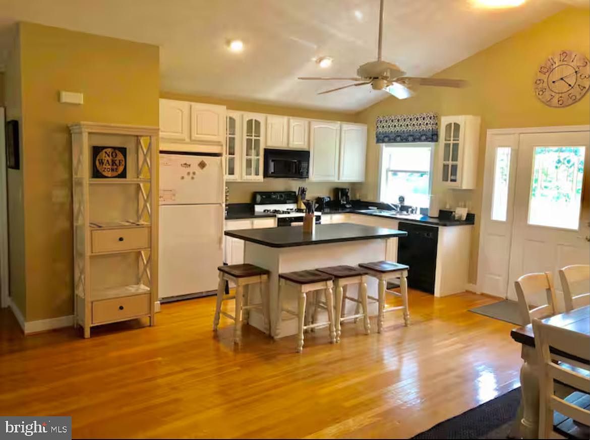 6215 Connie Ln Mineral, VA 23117  | Single Family