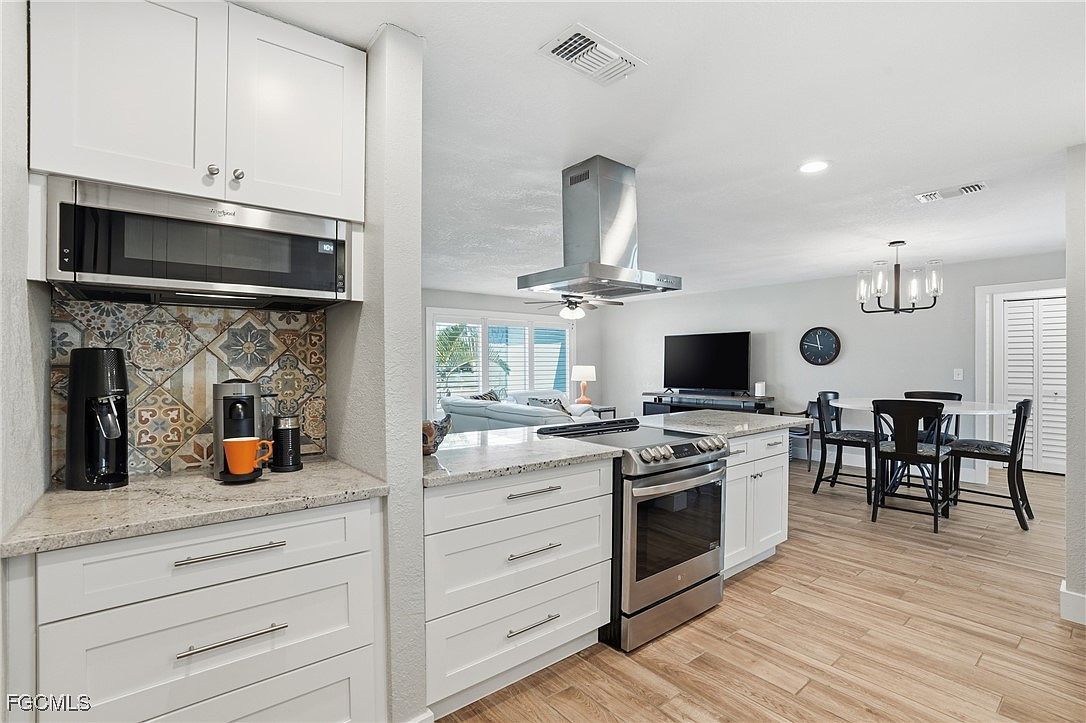 5315 Pelican Blvd Cape Coral, FL 33914 | Single Family