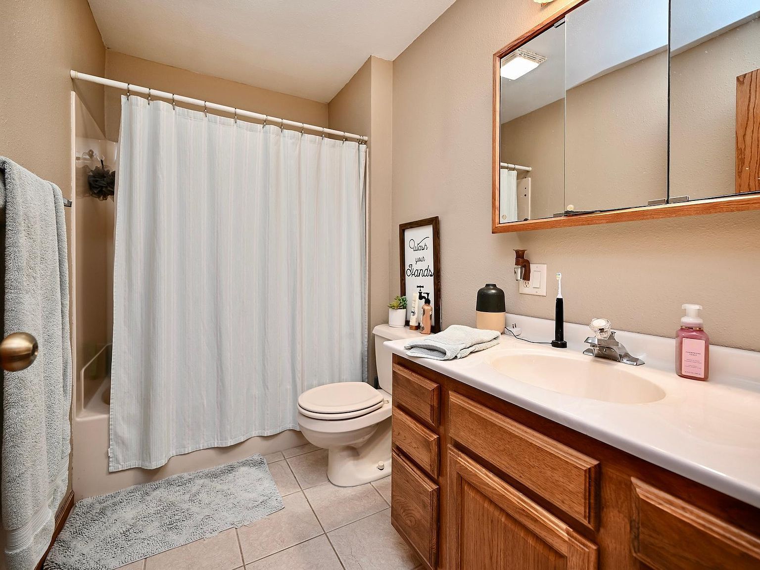 17 Williams St Lewiston, MN 55952  | Single Family