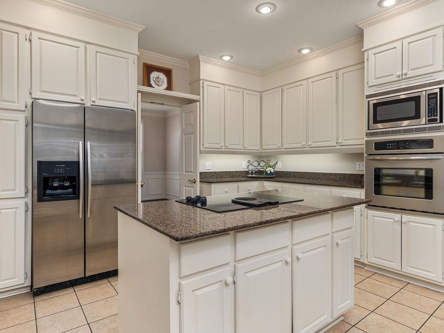 100 E Meadow Hill Dr Florence, AL 35633  | Single Family