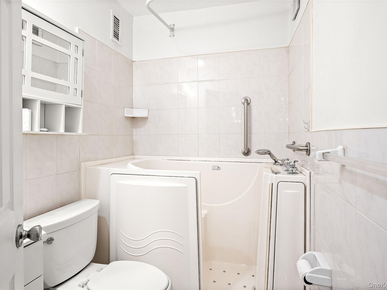 400 Maryland Ave APT 1D Staten Island, NY 10305 | Condominium