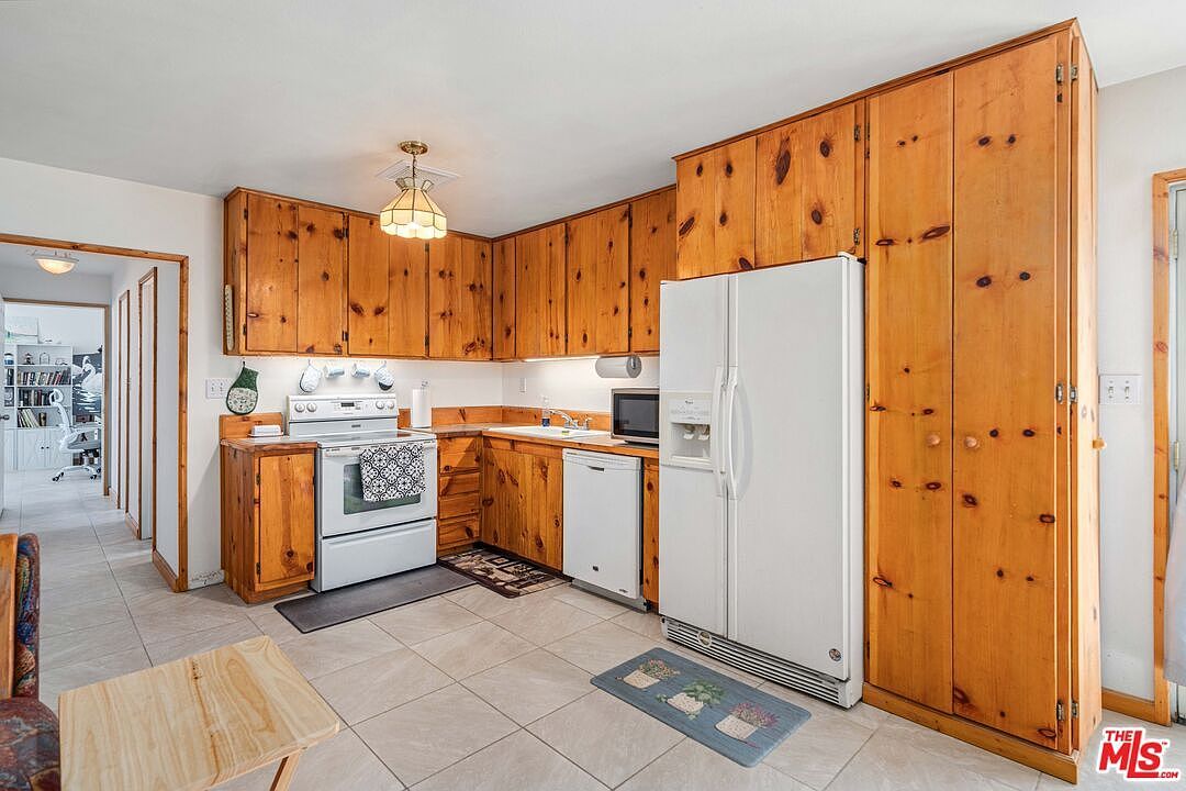 9750 70th St W Rosamond, CA 93560  | Land/Lot