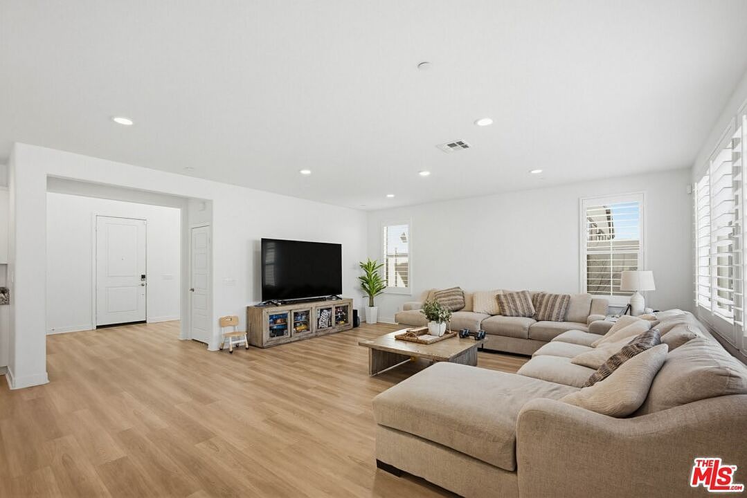 2060 Horizon Ave Banning, CA 92220 | Single Family