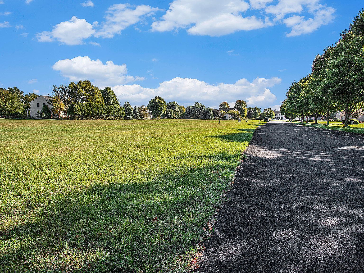 908 Maple Meadows Ave Vicksburg, MI 49097  | Land/Lot