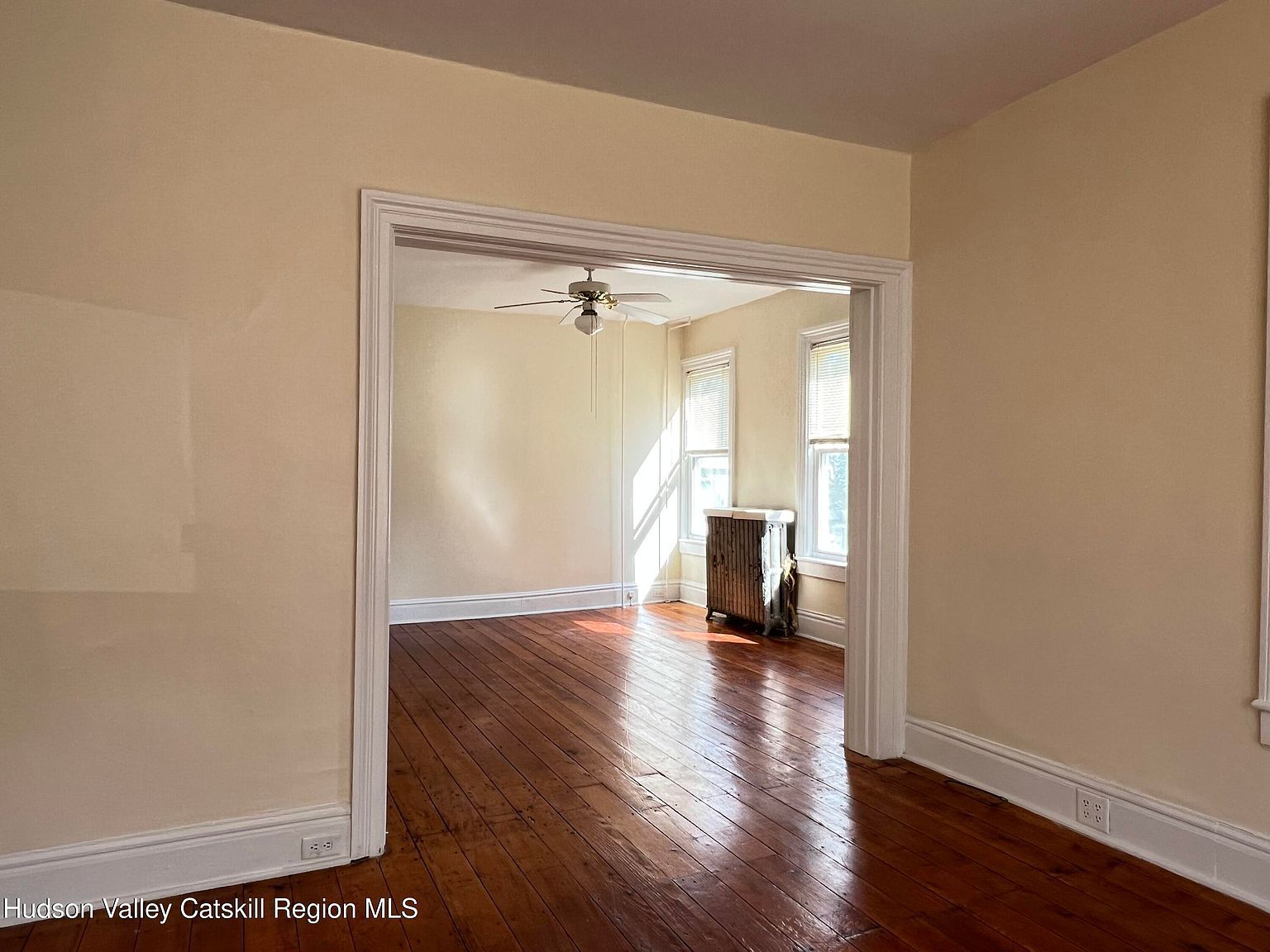 9 N Franklin St Athens, NY 12015  | Single Family