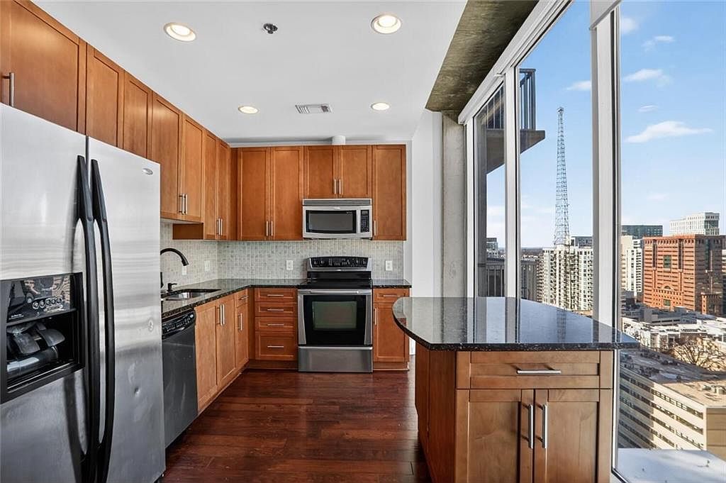 855 Peachtree St NE UNIT 1912 Atlanta, GA 30308  | Condominium