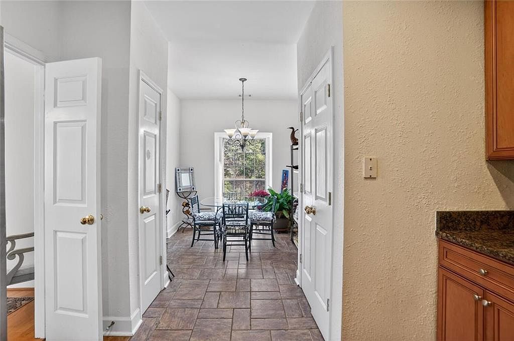 2921 Lenox Rd NE APT 413 Atlanta, GA 30324 | Condominium