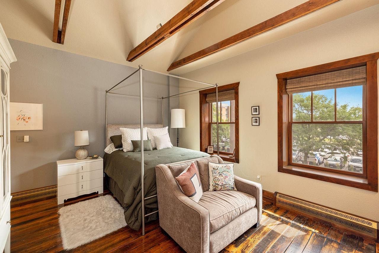 1331 N Dr Martin Luther King Jr Dr Milwaukee, WI 53212  | Single Family