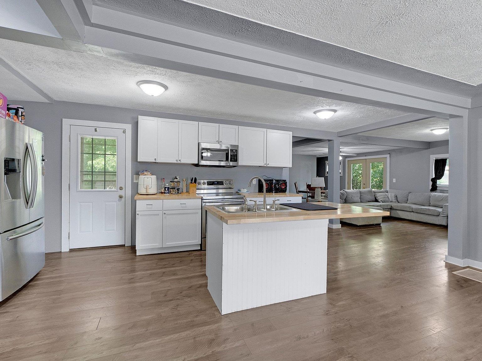 2055 Lane 150 Hamilton Lk Hamilton, IN 46742 | Single Family