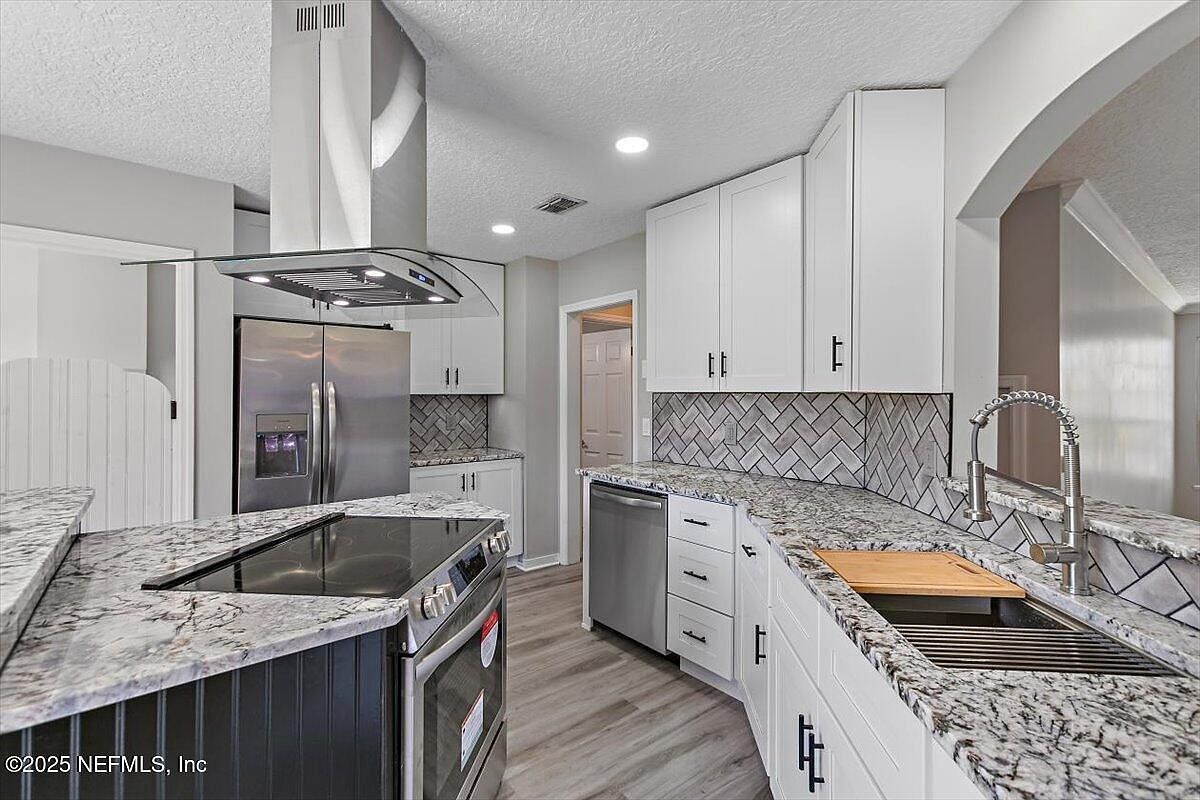 1269 Ribault River Dr Jacksonville, FL 32208 | Single Family