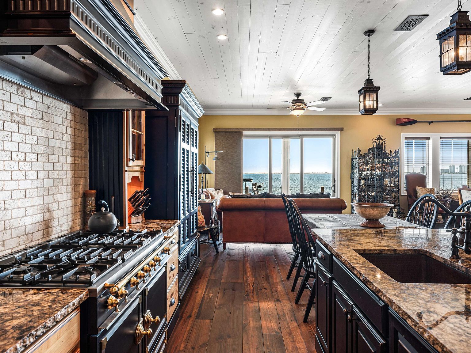 8944 Windgate Cir Navarre, FL 32566 | Single Family