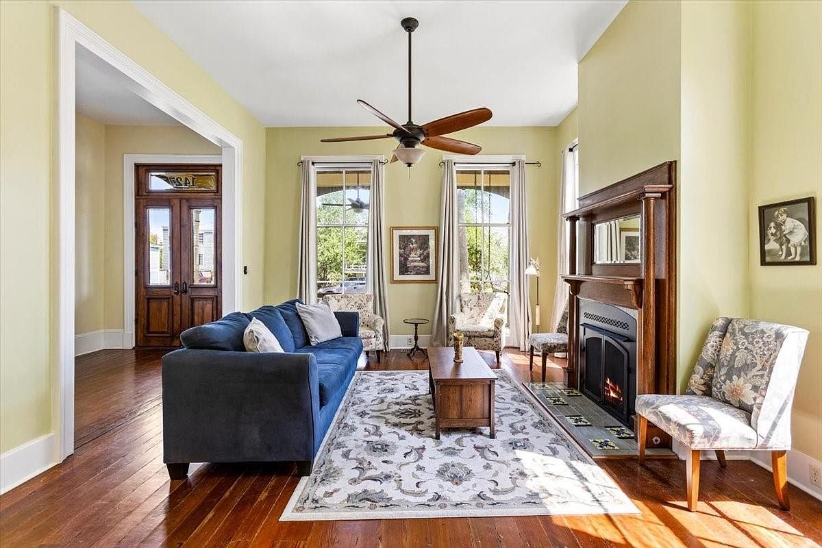 1427 Winnie St Galveston, TX 77550  | Single Family