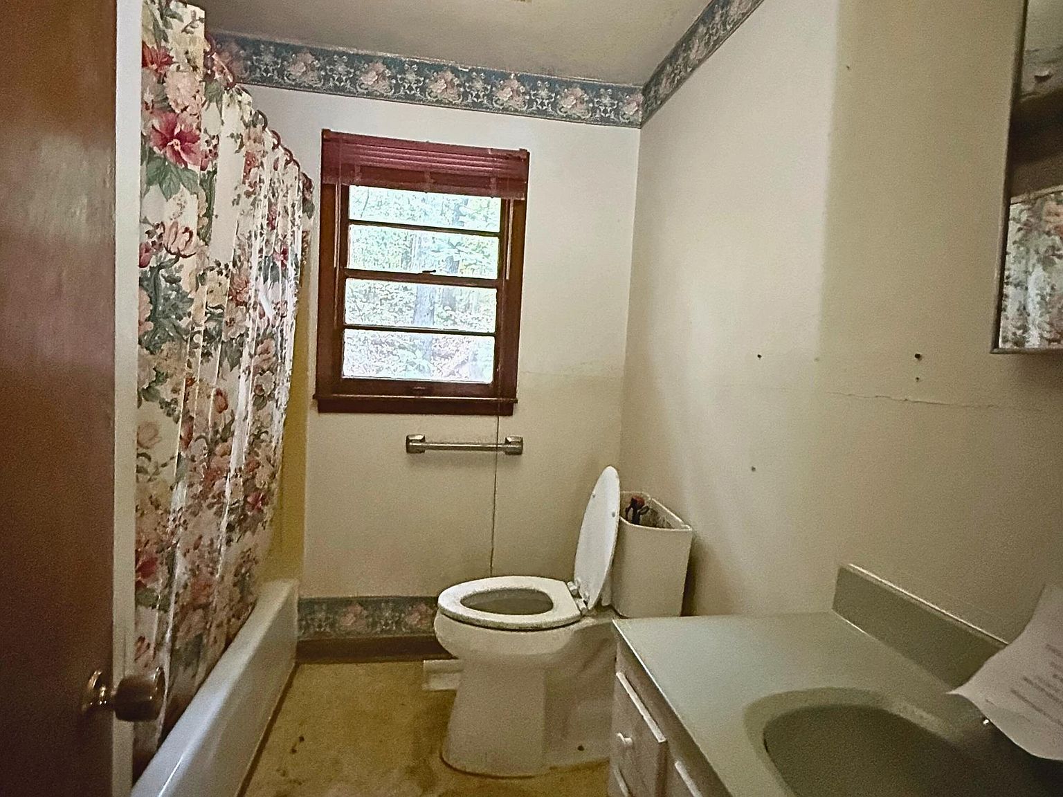 (undisclosed Address) Cherokee Village, AR 72529  | Single Family