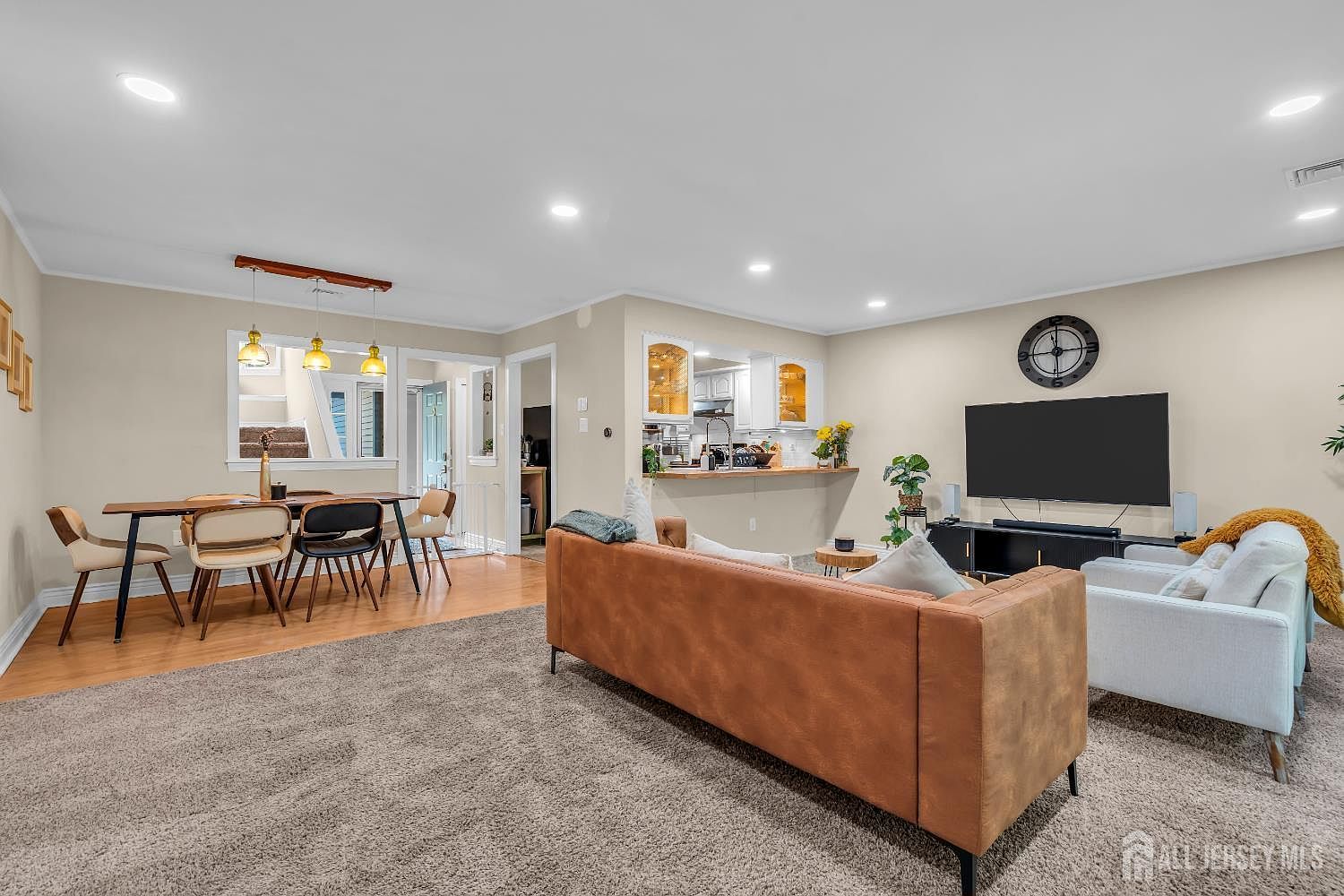 41 Goldenrod Ct Hamilton, NJ 08690  | New build