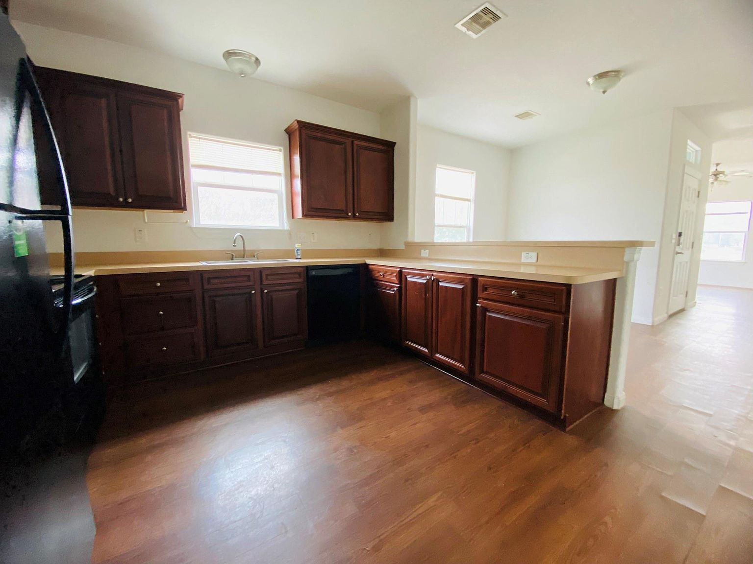 2503 Deats Rd Dickinson, TX 77539  | Single Family