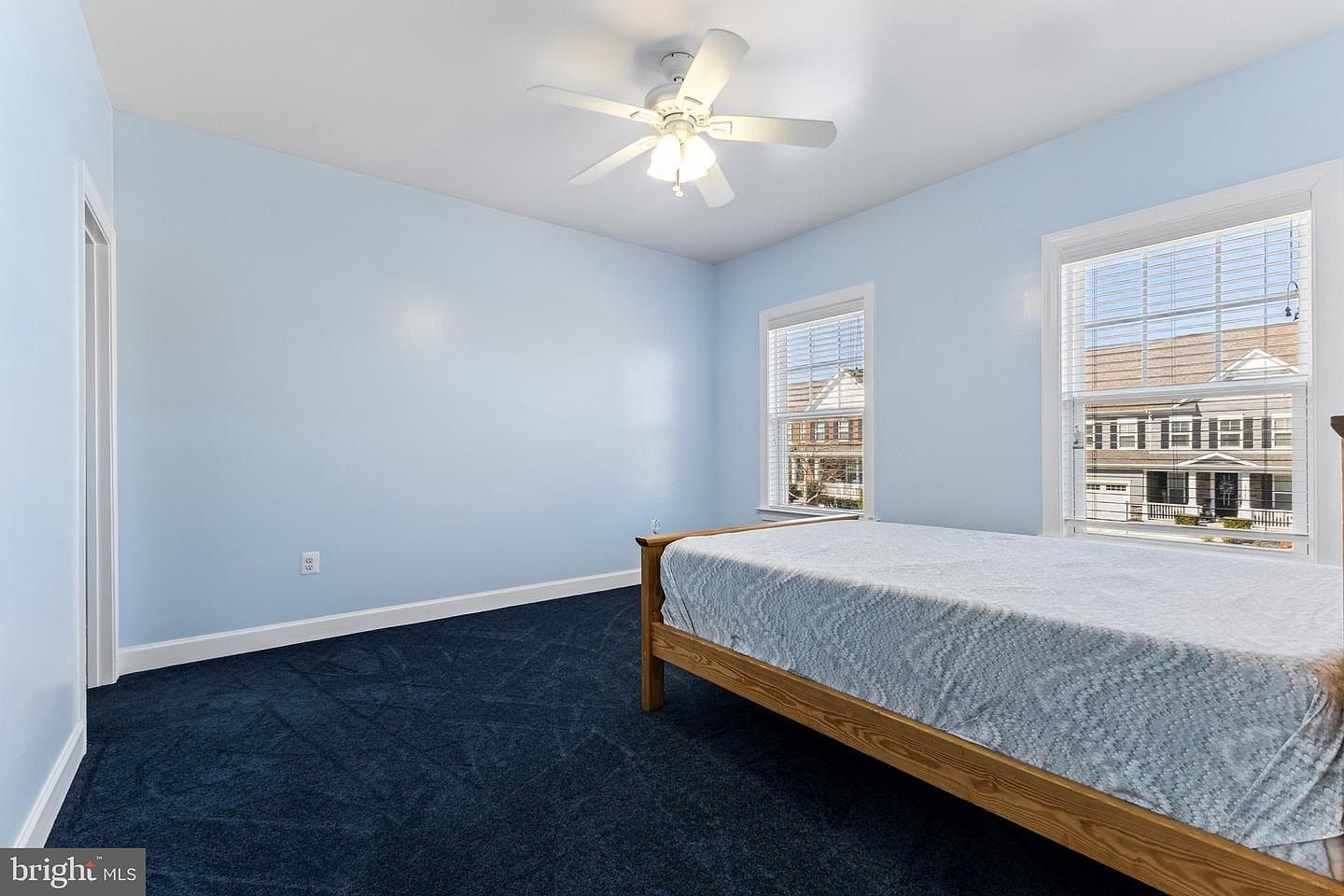 10637 McCormick Farm Dr Manassas, VA 20110 | Single Family