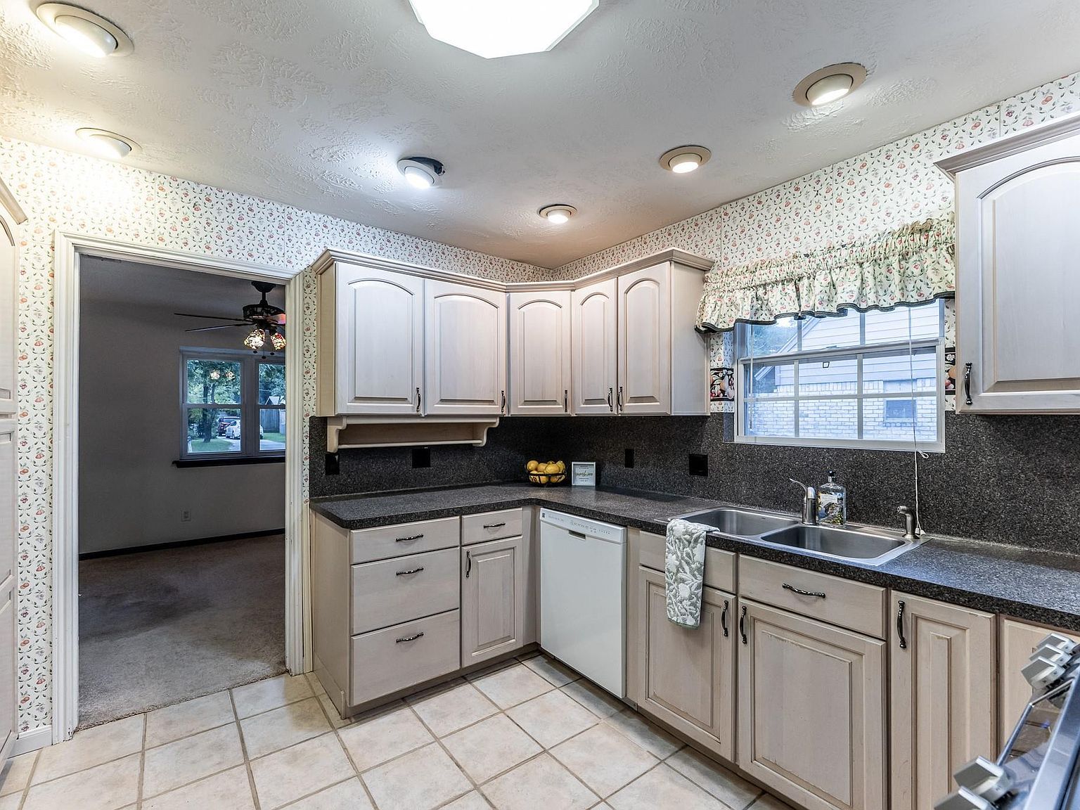 206 Hickory Ridge Dr Spring, TX 77381 | Single Family