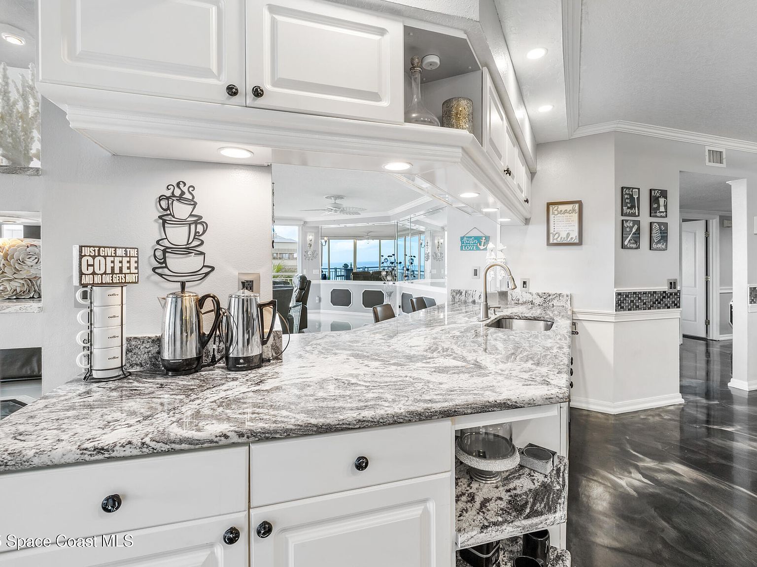 925 N Highway A1a APT 305 Indialantic, FL 32903  | Condominium