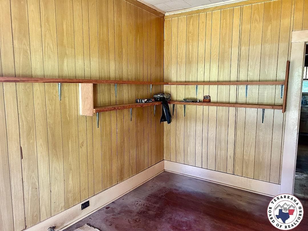 412 Loop 236 Queen City, TX 75572  | Single Family