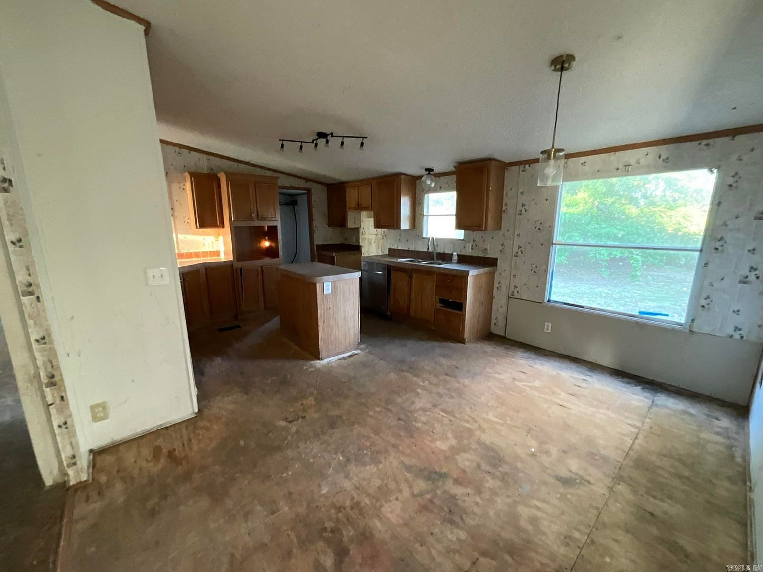 870 County Road 4201 De Kalb, TX 75559  | New build