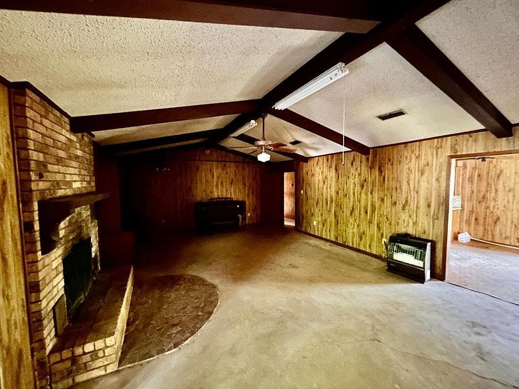 320 County Road 2114 Douglassville, TX 75560  | Single Family