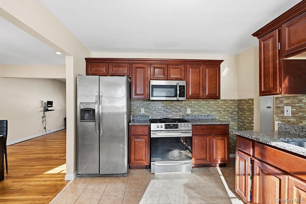 46 Falcon Dr Hauppauge, NY 11788 | Single Family