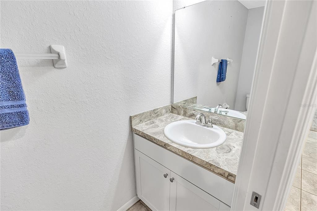 7215 Sterling Point Ct Gibsonton, FL 33534  | New build