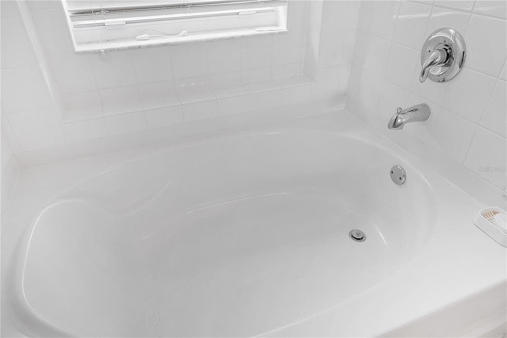 6923 Waterbrook Ct Gibsonton, FL 33534 | Single Family