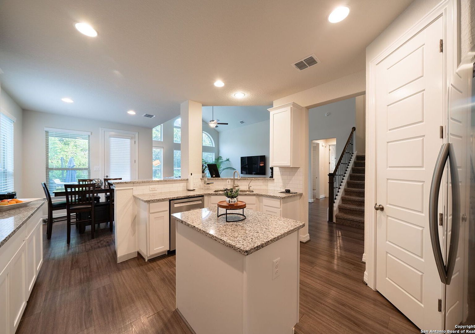 16514 Sierra Linda Helotes, TX 78023  | Single Family