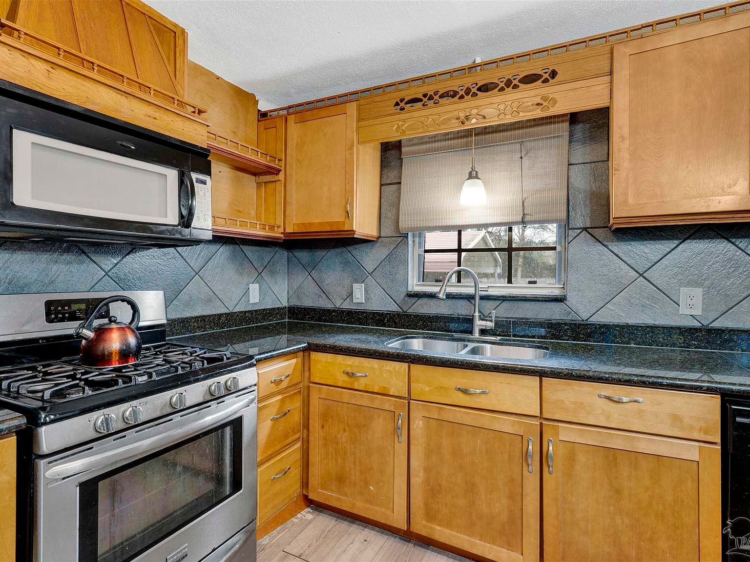 5720 Perkins St Pensacola, FL 32526  | Single Family